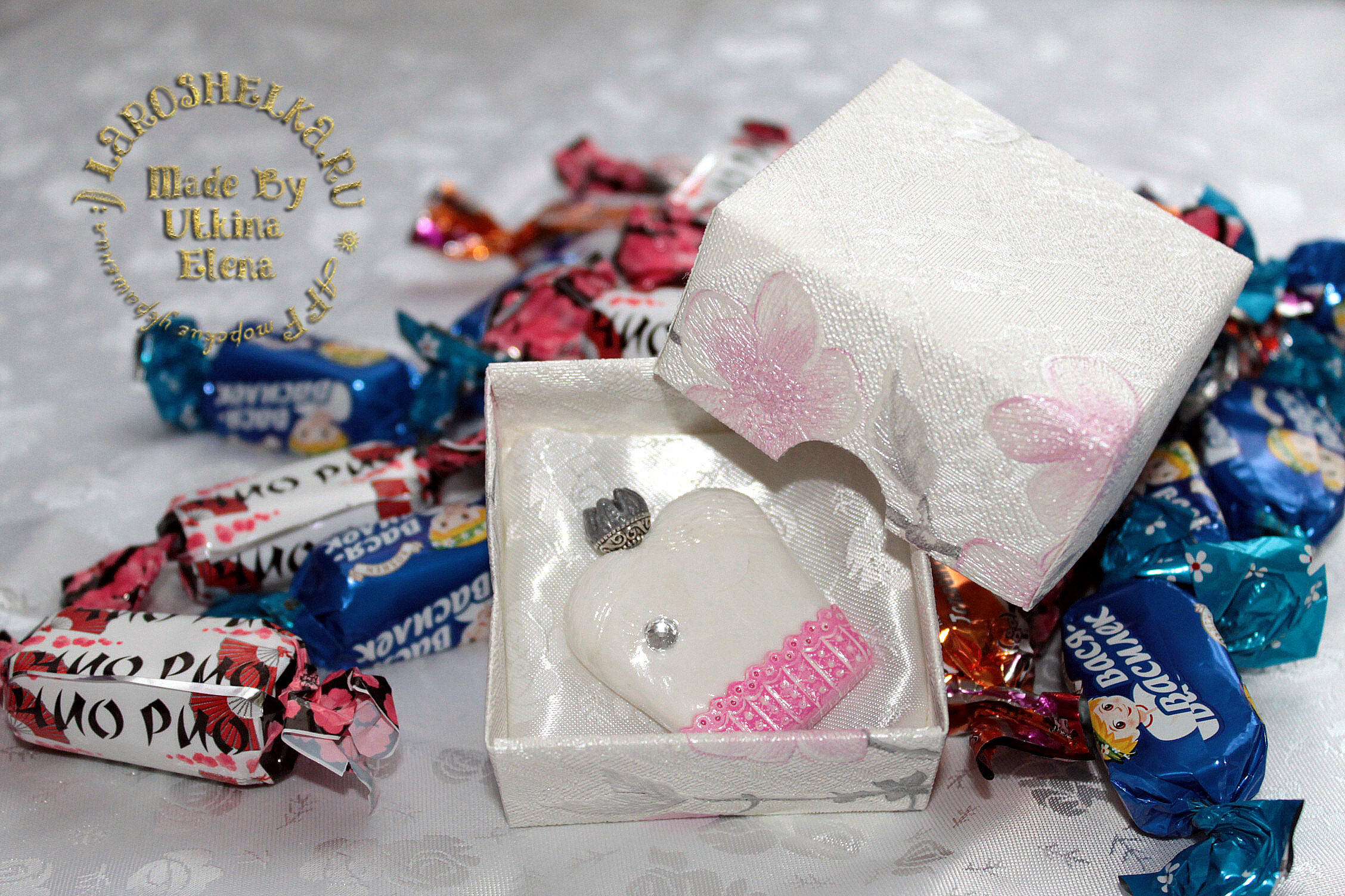 Брошь для стоматолога :)